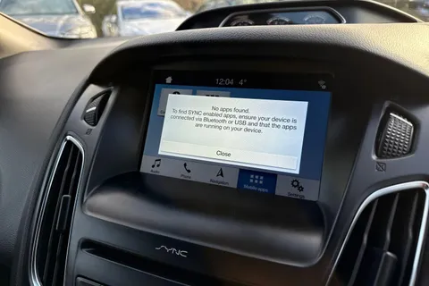 ST18VGZ Ford Focus 2.0T EcoBoost ST-2 Euro 6 (s/s) 5dr Thumbnail #45