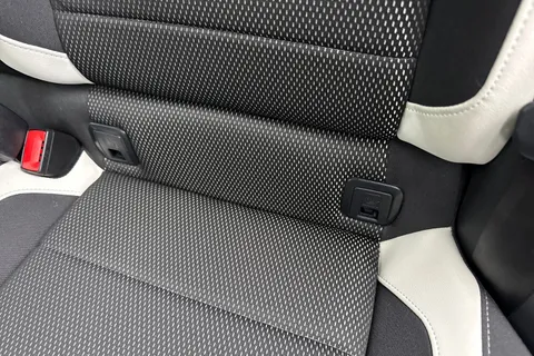 KP19KDJ Volkswagen T-Roc 2.0 TDI 4MOTION SEL ⭐1 Year VW Warranty⭐ Thumbnail #34