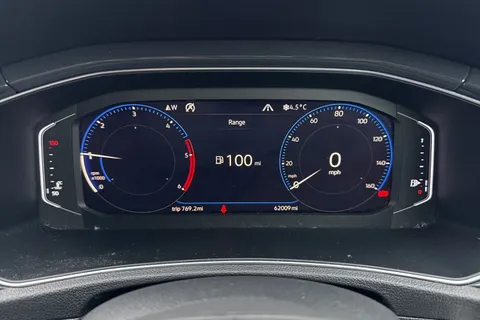 KP19KDJ Volkswagen T-Roc 2.0 TDI 4MOTION SEL ⭐1 Year VW Warranty⭐ Thumbnail #43