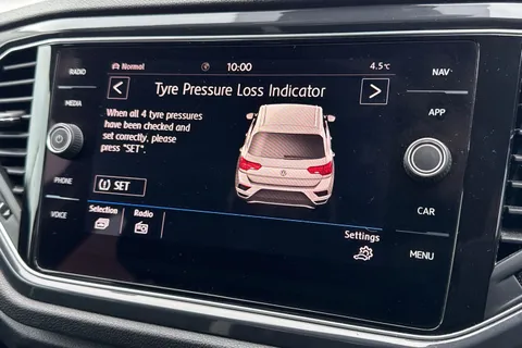 KP19KDJ Volkswagen T-Roc 2.0 TDI 4MOTION SEL ⭐1 Year VW Warranty⭐ Thumbnail #52