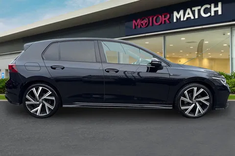 CF22UWZ Volkswagen Golf 1.5 TSI R-Line Euro 6 (s/s) 5dr Thumbnail #3