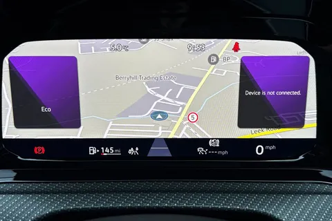 CF22UWZ Volkswagen Golf 1.5 TSI R-Line Euro 6 (s/s) 5dr Thumbnail #38