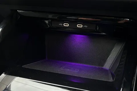 CF22UWZ Volkswagen Golf 1.5 TSI R-Line Euro 6 (s/s) 5dr Thumbnail #45