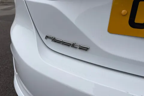 CF69DMO Ford Fiesta 1.0 EcoBoost 140 ST-Line X 5dr Thumbnail #33