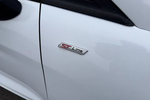 CF69DMO Ford Fiesta 1.0 EcoBoost 140 ST-Line X 5dr Thumbnail #37