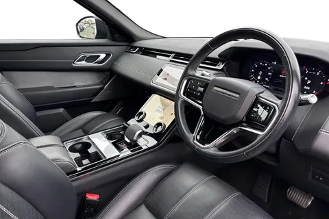 YG71OAD Land Rover Range Rover Velar 2.0 D200 MHEV R-Dynamic HSE Auto 4WD Euro 6 (s/s) 5dr Thumbnail #14