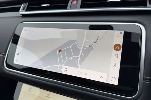 YG71OAD Land Rover Range Rover Velar 2.0 D200 MHEV R-Dynamic HSE Auto 4WD Euro 6 (s/s) 5dr Thumbnail #17