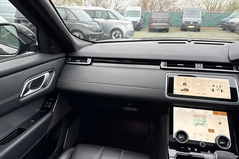 YG71OAD Land Rover Range Rover Velar 2.0 D200 MHEV R-Dynamic HSE Auto 4WD Euro 6 (s/s) 5dr Thumbnail #20