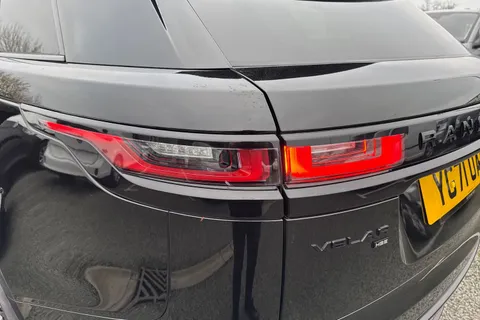 YG71OAD Land Rover Range Rover Velar 2.0 D200 MHEV R-Dynamic HSE Auto 4WD Euro 6 (s/s) 5dr Thumbnail #25