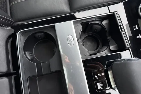 YG71OAD Land Rover Range Rover Velar 2.0 D200 MHEV R-Dynamic HSE Auto 4WD Euro 6 (s/s) 5dr Thumbnail #42