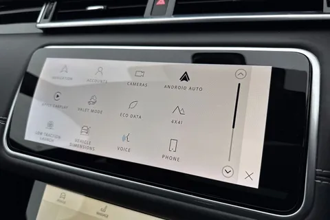 YG71OAD Land Rover Range Rover Velar 2.0 D200 MHEV R-Dynamic HSE Auto 4WD Euro 6 (s/s) 5dr Thumbnail #57