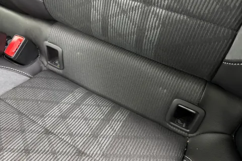 DE24OVG Volkswagen T-Roc 1.5 TSI R-Line DSG Euro 6 (s/s) 5dr Thumbnail #28