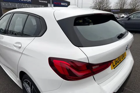 LG20OOY BMW 1 Series 1.5 116d M Sport Euro 6 (s/s) 5dr Thumbnail #30