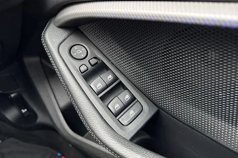 LG20OOY BMW 1 Series 1.5 116d M Sport Euro 6 (s/s) 5dr Thumbnail #42