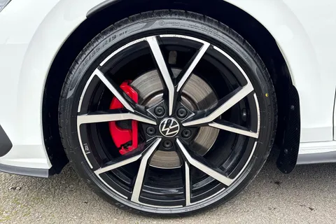 PX22YYO Volkswagen Golf 2.0 TSI GTI 5dr DSG Thumbnail #12