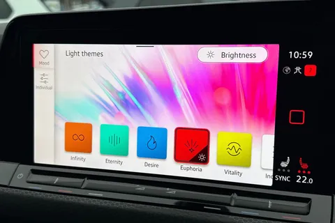 PX22YYO Volkswagen Golf 2.0 TSI GTI 5dr DSG Thumbnail #54