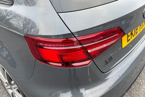 EK18HXV Audi A3 1.0 TFSI Black Edition Sportback Euro 6 (s/s) 5dr Thumbnail #15