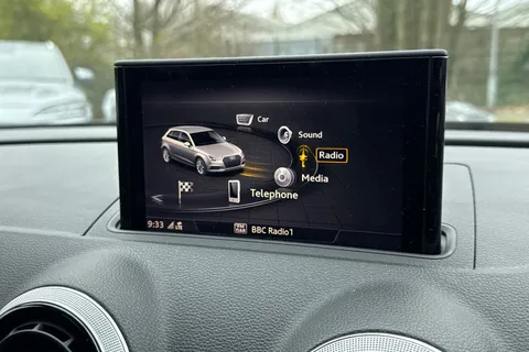 EK18HXV Audi A3 1.0 TFSI Black Edition Sportback Euro 6 (s/s) 5dr Thumbnail #47