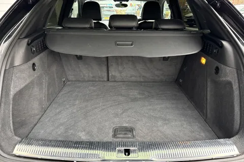 YR15UCZ Audi Q3 2.0 TDI S line Euro 6 (s/s) 5dr Thumbnail #6