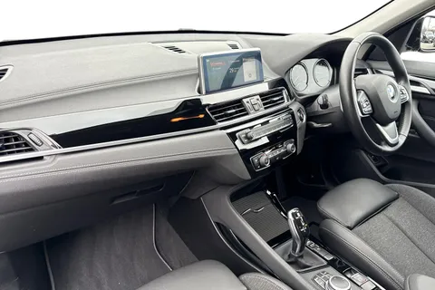 LL70RNE BMW X1 2.0 20i Sport DCT sDrive Euro 6 (s/s) 5dr Thumbnail #14