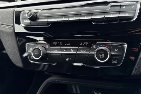 LL70RNE BMW X1 2.0 20i Sport DCT sDrive Euro 6 (s/s) 5dr Thumbnail #21