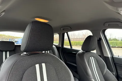 LL70RNE BMW X1 2.0 20i Sport DCT sDrive Euro 6 (s/s) 5dr Thumbnail #23