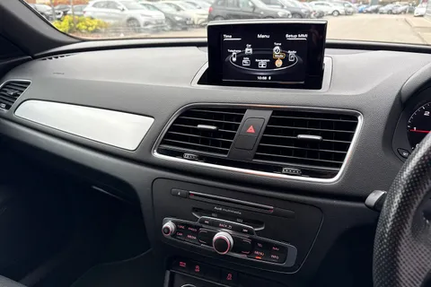 YR15UCZ Audi Q3 2.0 TDI S line Euro 6 (s/s) 5dr Thumbnail #43