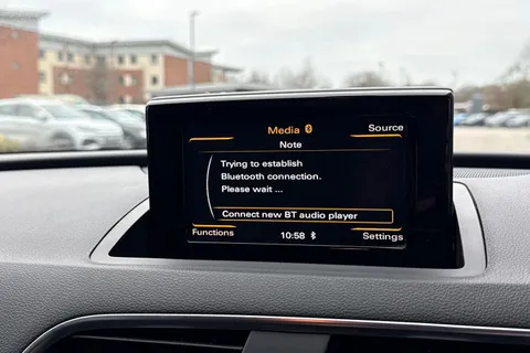 YR15UCZ Audi Q3 2.0 TDI S line Euro 6 (s/s) 5dr Thumbnail #46