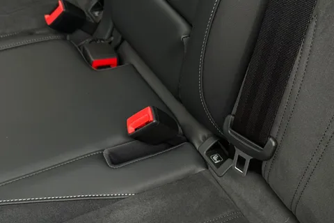 YN75WJM Volkswagen Tiguan 1.5 TSI eHybrid Elegance 5dr DSG, TOW BAR, PANORAMIC SUNROOF Thumbnail #33