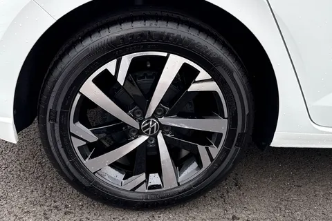 YN75WLJ Volkswagen Polo 1.0 TSI Match 5dr Thumbnail #10