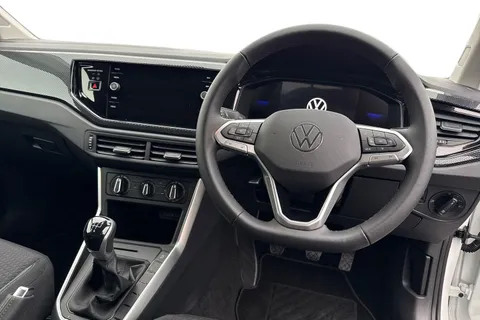 YN75WLJ Volkswagen Polo 1.0 TSI Match 5dr Thumbnail #17