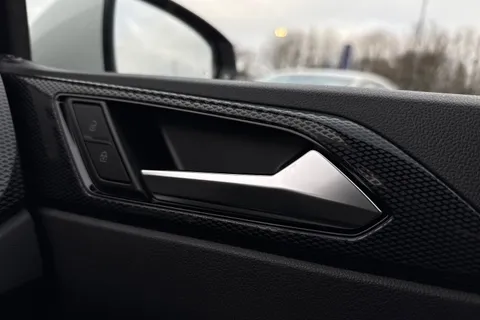 YN75WLJ Volkswagen Polo 1.0 TSI Match 5dr Thumbnail #20