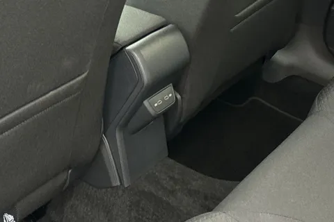 YN75WLJ Volkswagen Polo 1.0 TSI Match 5dr Thumbnail #29