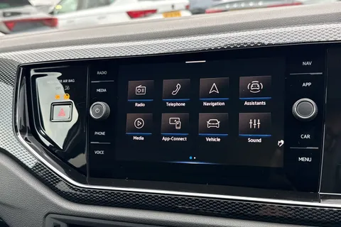 YN75WLJ Volkswagen Polo 1.0 TSI Match 5dr Thumbnail #35