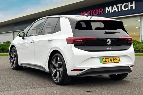 CE74EFO Volkswagen ID.3 Pro 59kWh Match Auto 5dr Thumbnail #2
