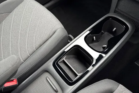 CE74EFO Volkswagen ID.3 Pro 59kWh Match Auto 5dr Thumbnail #22