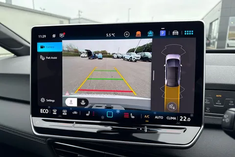 CE74EFO Volkswagen ID.3 Pro 59kWh Match Auto 5dr Thumbnail #54