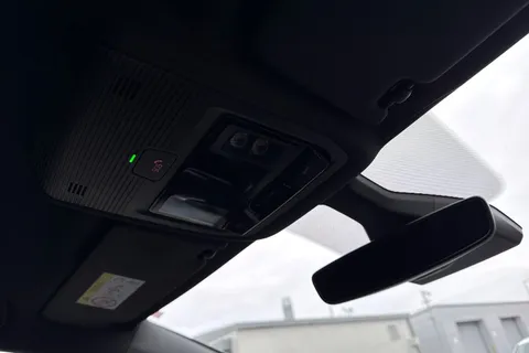 CE74EFO Volkswagen ID.3 Pro 59kWh Match Auto 5dr Thumbnail #60