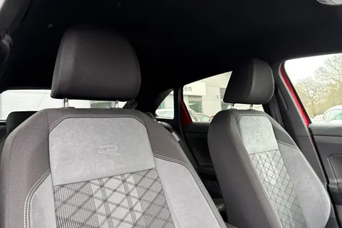 DF72CNE Volkswagen Taigo 1.5 TSI 150 R-Line 5dr DSG | Heated Seats | Rear Camera Thumbnail #24