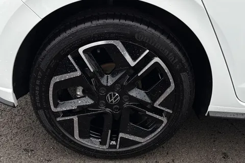 YN75WLL Volkswagen Polo 1.0 TSI 115 Black Edition 5dr DSG Thumbnail #12