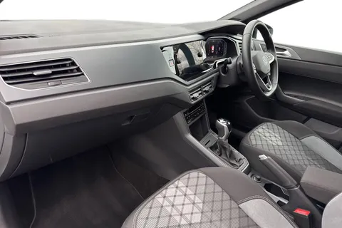 YN75WLL Volkswagen Polo 1.0 TSI 115 Black Edition 5dr DSG Thumbnail #14