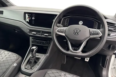 YN75WLL Volkswagen Polo 1.0 TSI 115 Black Edition 5dr DSG Thumbnail #17