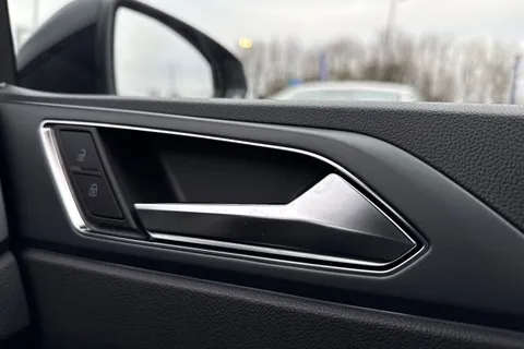 YN75WLL Volkswagen Polo 1.0 TSI 115 Black Edition 5dr DSG Thumbnail #20