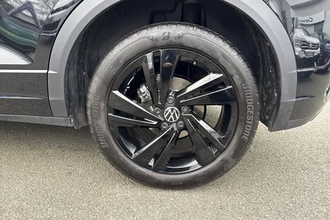 DC25NJV Volkswagen T-Roc 1.5 TSI Black Edition 5dr DSG Thumbnail #11
