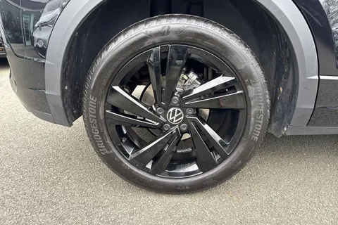 DC25NJV Volkswagen T-Roc 1.5 TSI Black Edition 5dr DSG Thumbnail #12