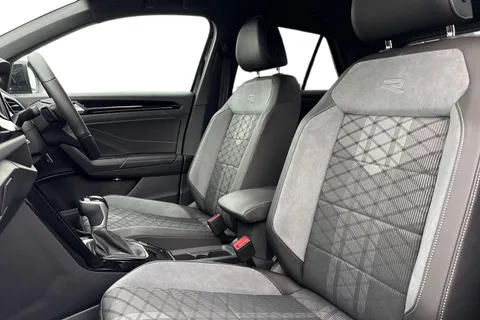 DC25NJV Volkswagen T-Roc 1.5 TSI Black Edition 5dr DSG Thumbnail #16