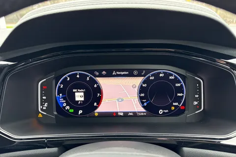 DC25NJV Volkswagen T-Roc 1.5 TSI Black Edition 5dr DSG Thumbnail #33