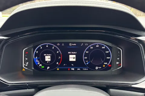 DC25NJV Volkswagen T-Roc 1.5 TSI Black Edition 5dr DSG Thumbnail #36