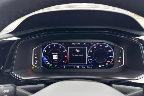 DC25NJV Volkswagen T-Roc 1.5 TSI Black Edition 5dr DSG Thumbnail #39