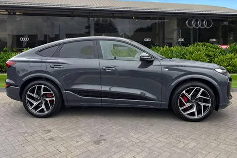 Audi Q6 E-Tron 100kWh Edition 1 Sportback Auto quattro 5dr Thumbnail #4